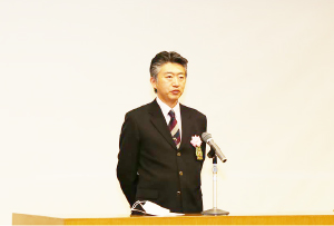 射撃部 佐橋 朋木総監督