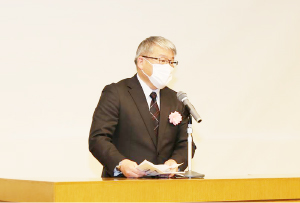 卓球部 齋藤 清監督