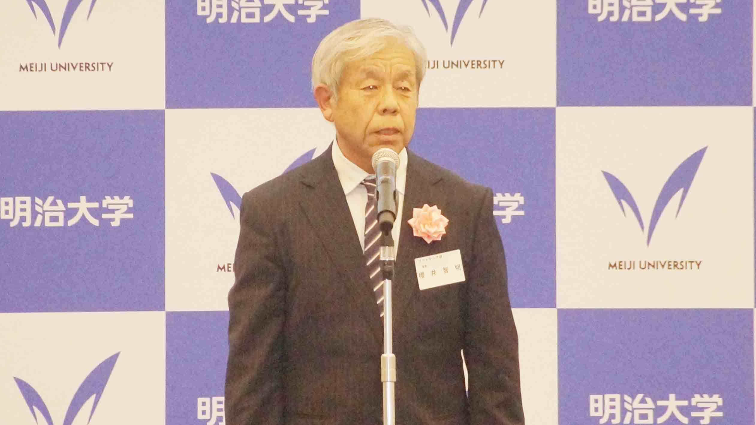 ソフトテニス部 櫻井 智明 総監督