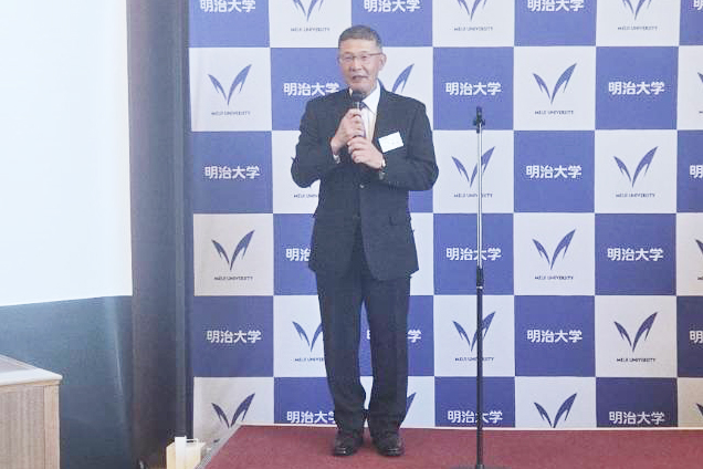 硬式野球部 戸塚監督