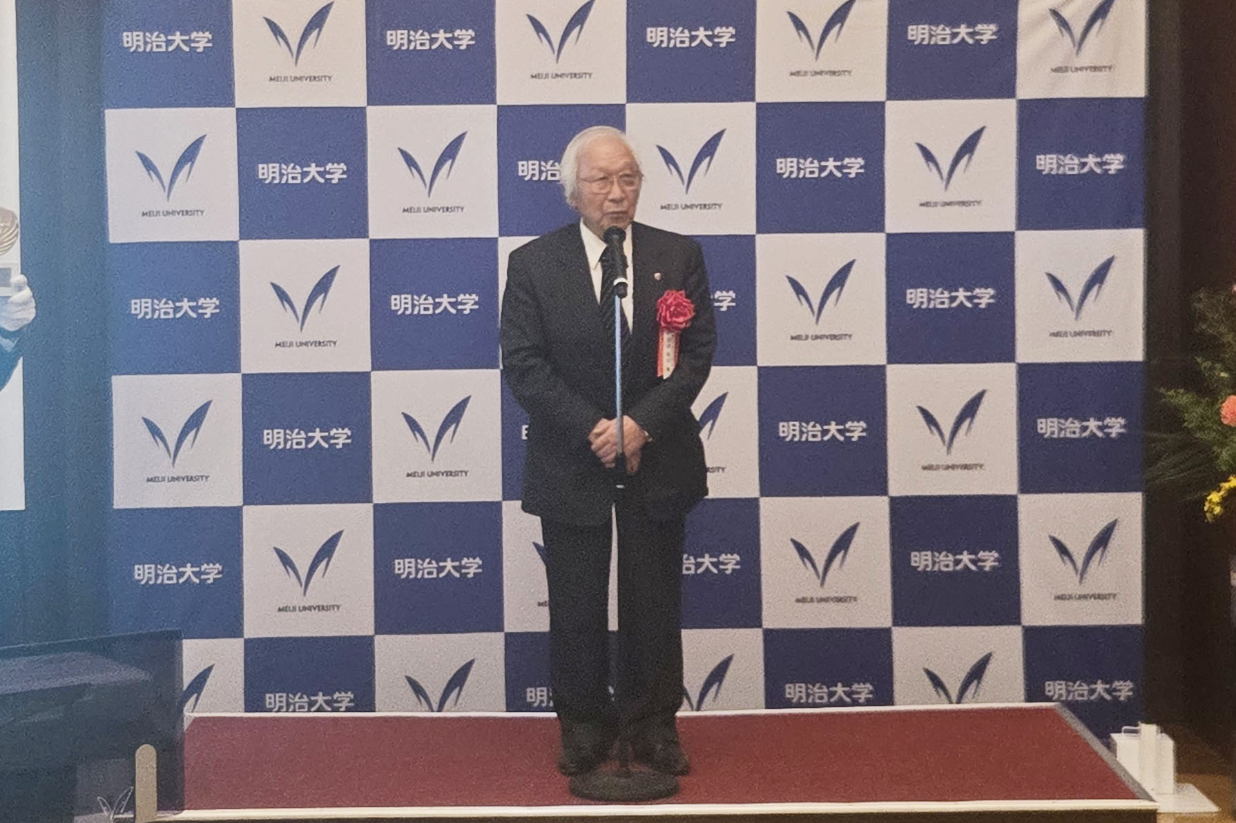 山田 朝彦 先輩